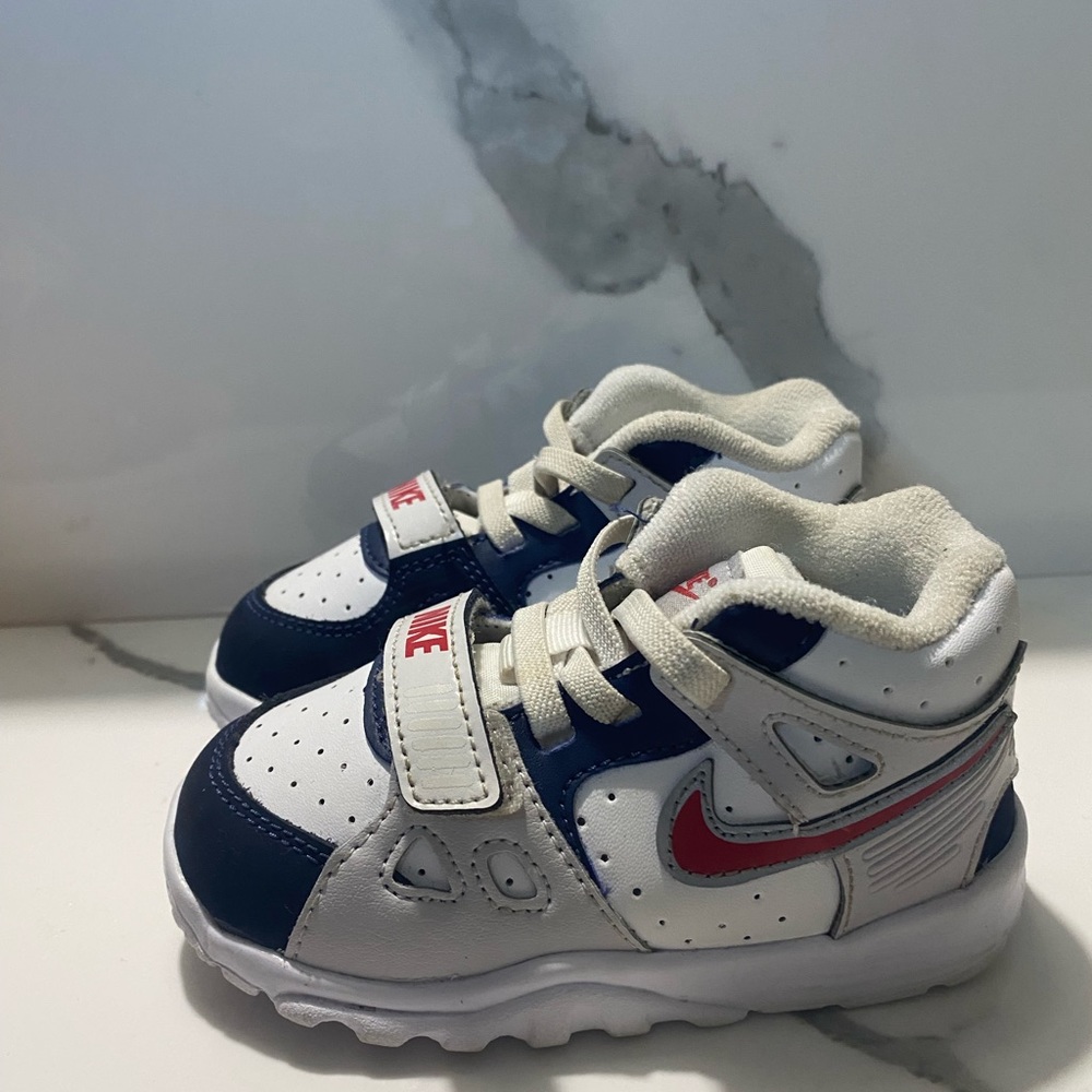 Toddler shoes